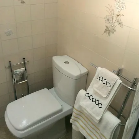 招待所 Da Melis 布阿尔库什